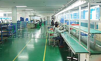 網(wǎng)帶輸送機(jī)該如何使用？